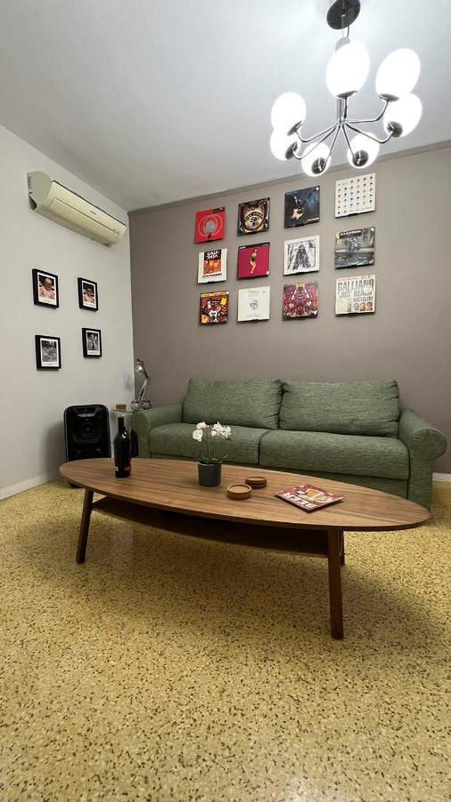 Crown Syntagma Apartment Афины Экстерьер фото